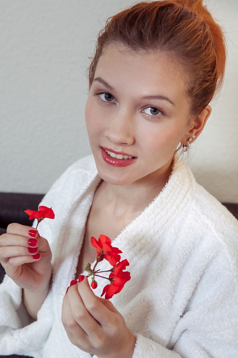 Евгения, 25